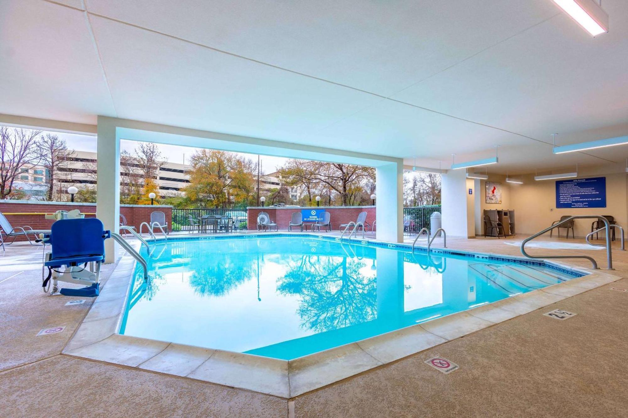 Heritage Inn & Suites The Woodlands, Trademark By Wyndham Εξωτερικό φωτογραφία