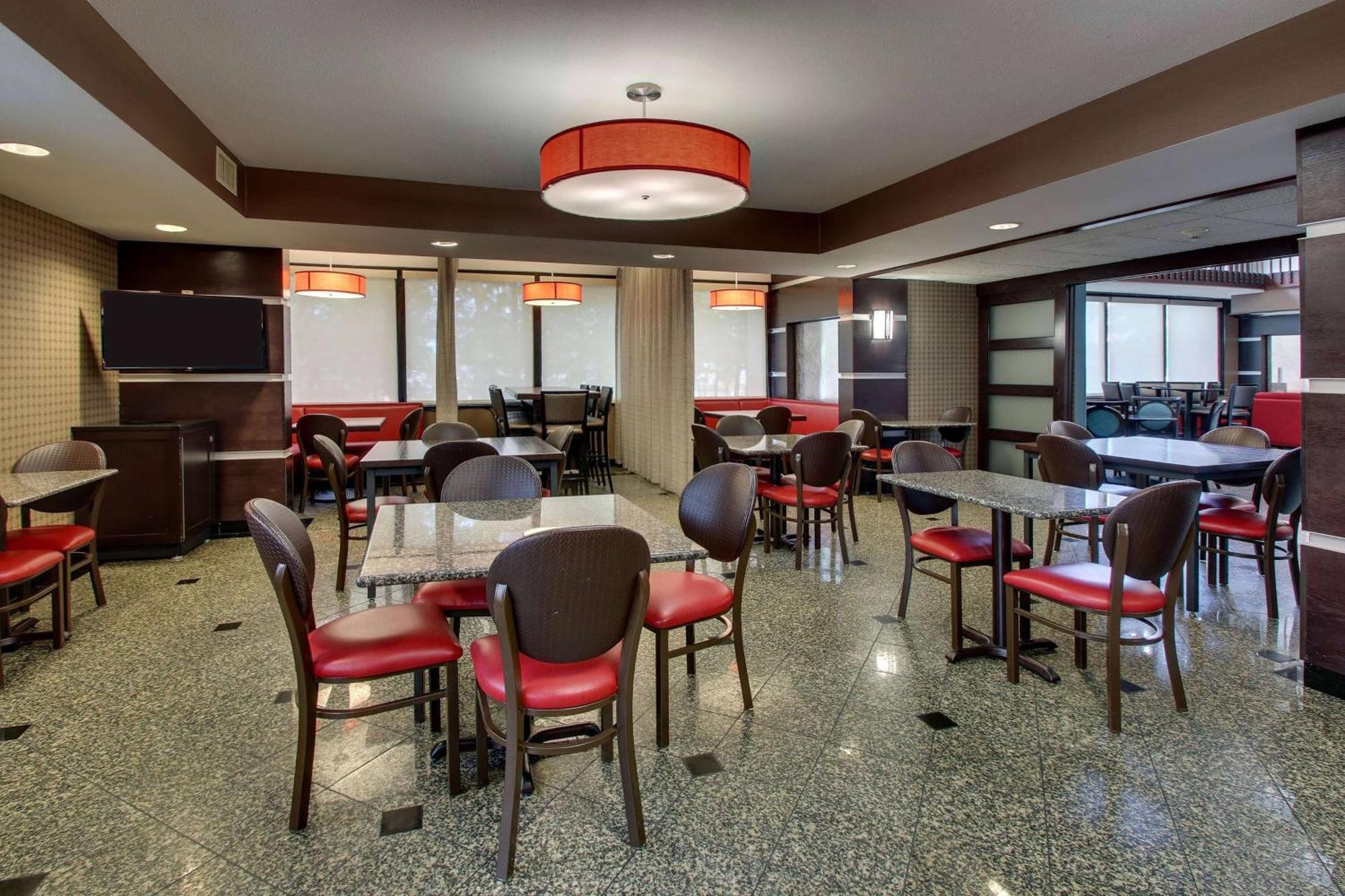 Heritage Inn & Suites The Woodlands, Trademark By Wyndham Εξωτερικό φωτογραφία
